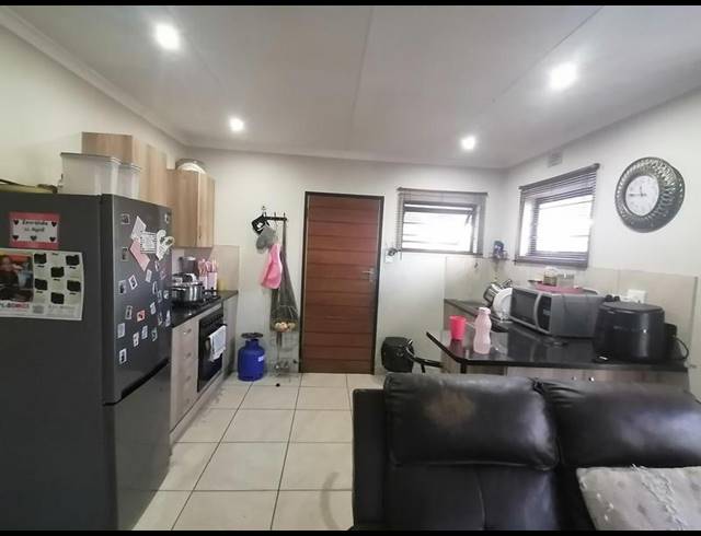 3 BEDROOM HOUSE FOR SALE IN ALBERTSDAL